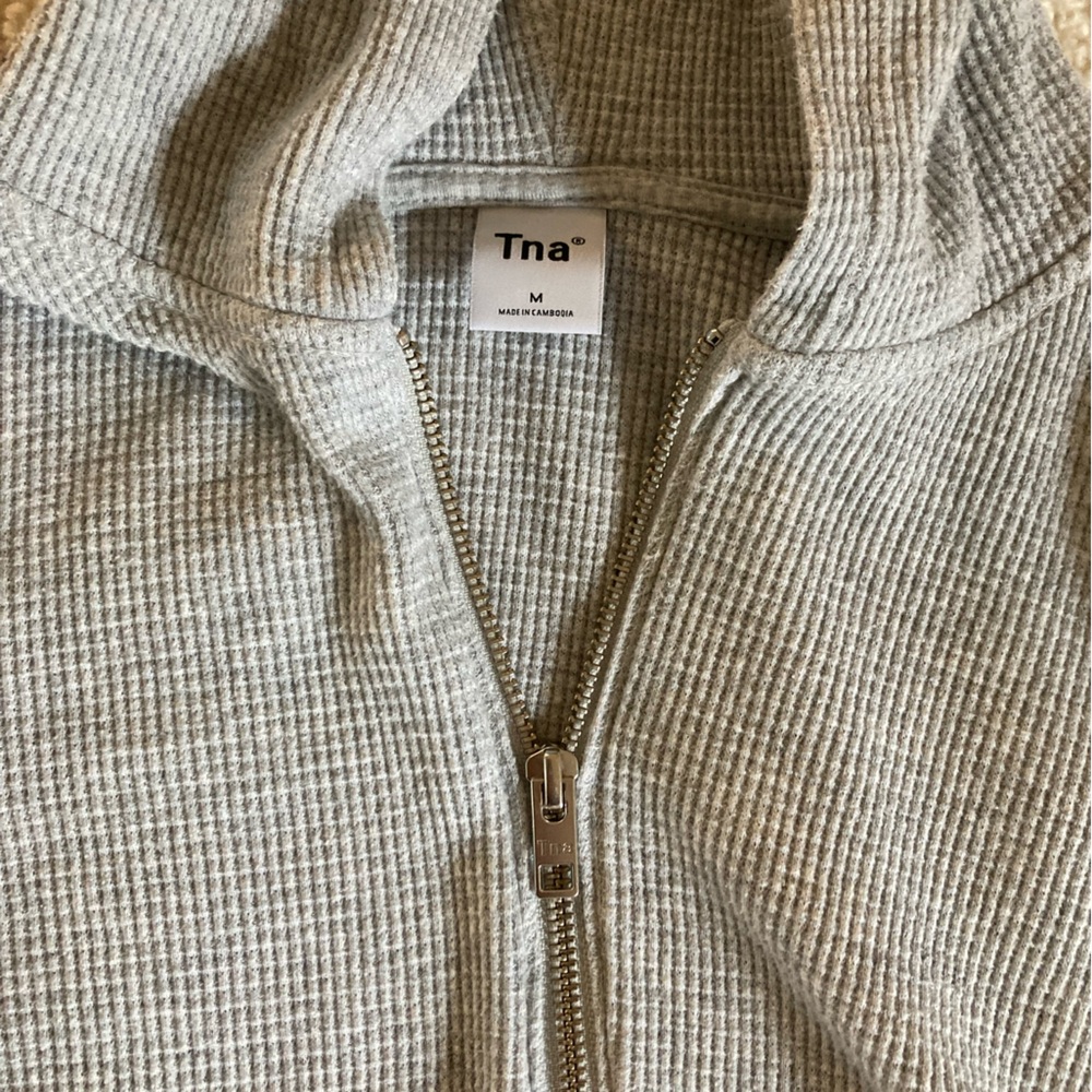 Aritzia Grey waffle